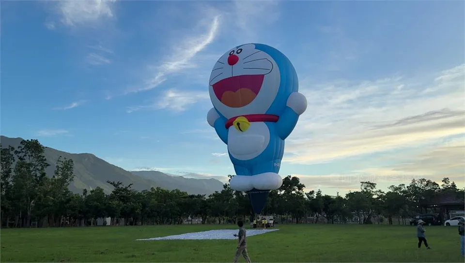 2025 熱氣球嘉年華 哆啦A夢現蹤台東 3A娛樂城